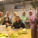 Hasby Yusuf anggota DPD RI dan ibu-ibu Muslimat NU Maluku Utara