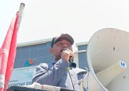 Koordinator aksi,Juslan Latif