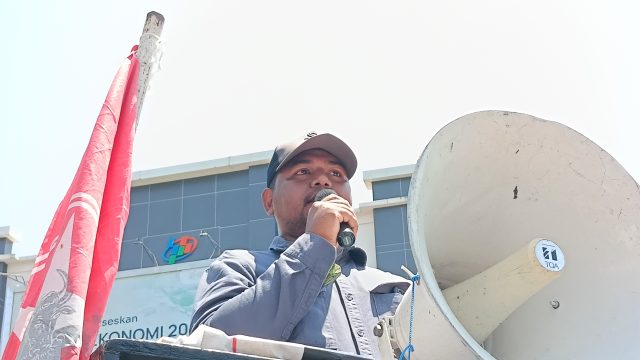 Koordinator aksi,Juslan Latif