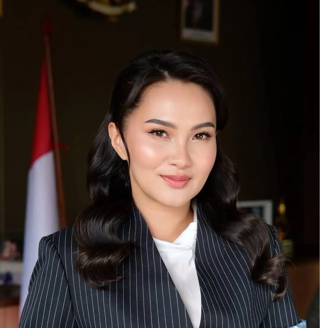 Sherly Tjoanda Gubernur Maluku Utara