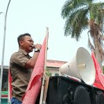 Yuslan Gani saat orasi
