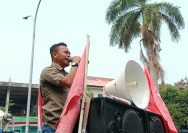 Yuslan Gani saat orasi